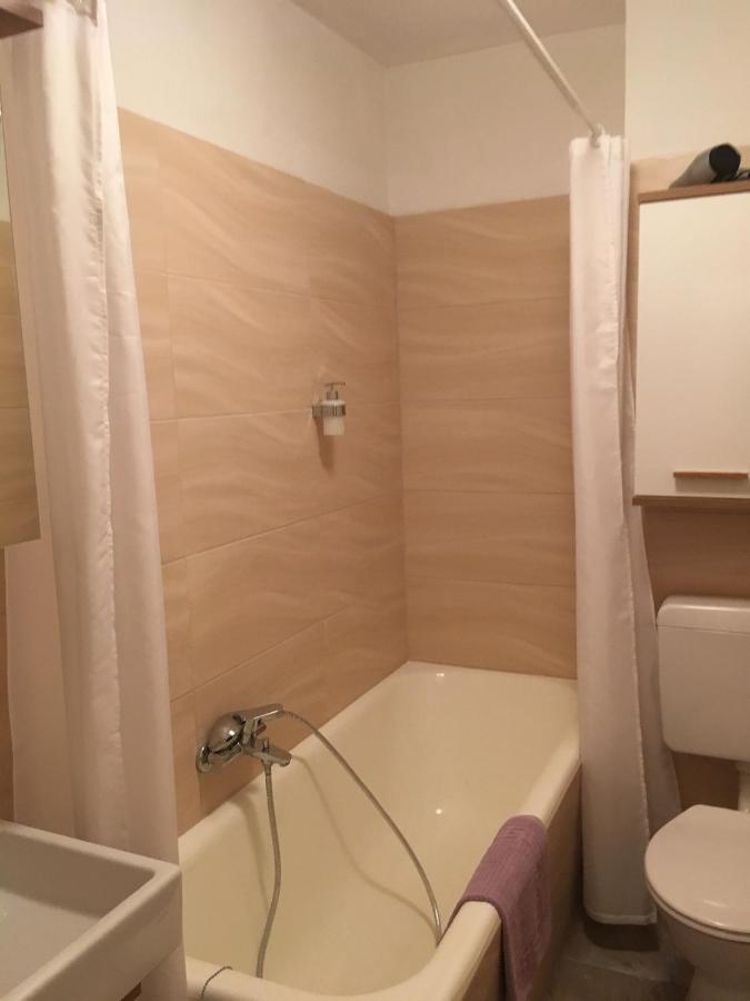 Ferienwohnung Stadtmitte Wuerzburg Buitenkant foto
